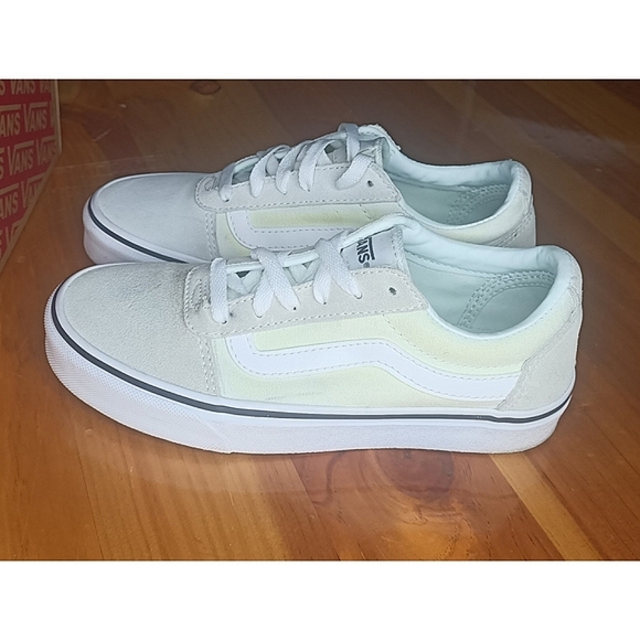 Vans Shoes - VANS Old Skool banana yellow *size women's US 6 NEW IN BOX*